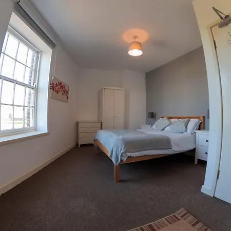 4 In Shared Flat Homestay Carlisle (Cumbria)