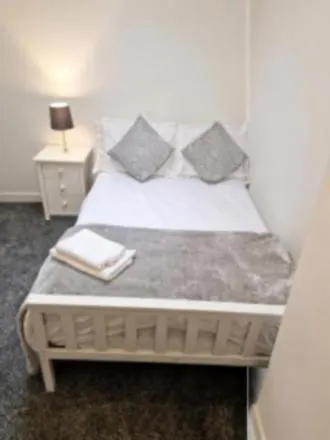 4 In Shared Flat Homestay